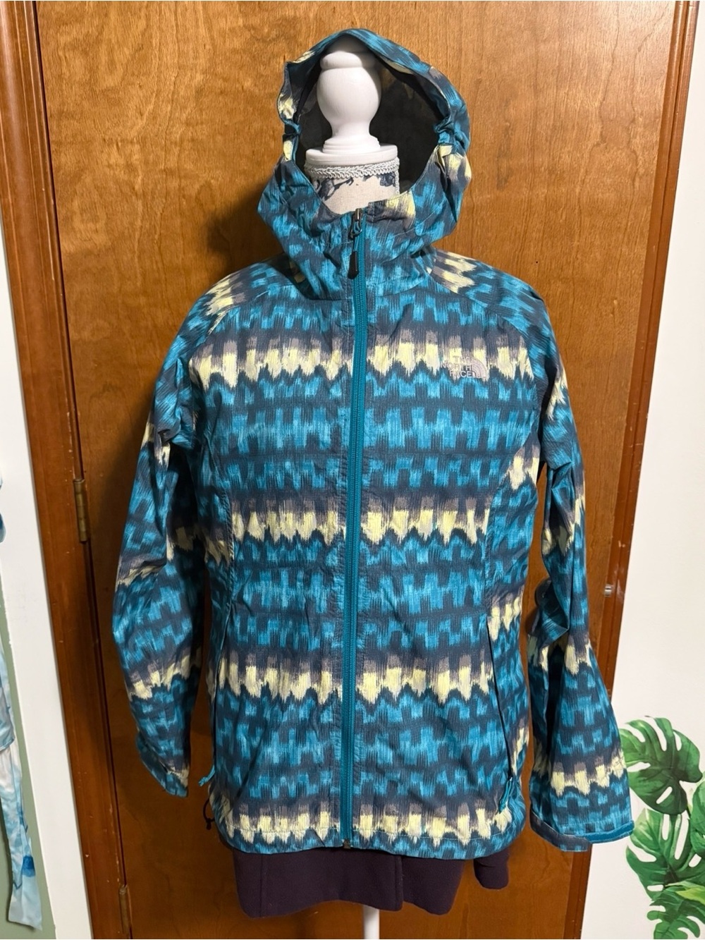 The North Face Teal, Navy & Yellow Patterned Hooded raincoat Jacket (m)